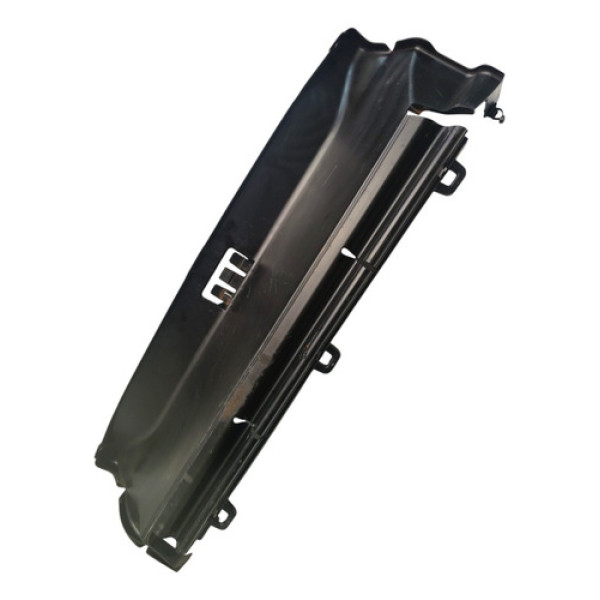 Condutor Defletor Inferior Radiador Vw Amarok 2017 A 2022