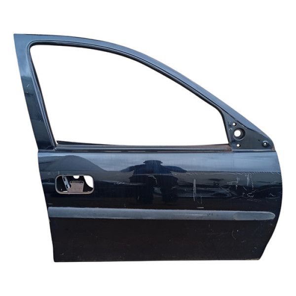 Porta Dianteira Direita Gm Corsa 2000 A 2012 Dianteira Direita Preta