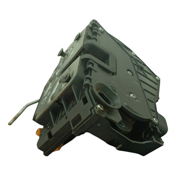 Fechadura Porta Traseira Esquerda Gm Prisma 2015 13586735